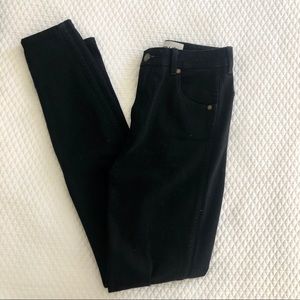 Rollas Black Skinny Jeans
